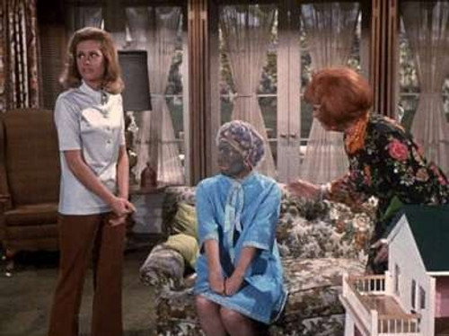 Bewitched - S6E25: Okay, Who's the Wise Witch?