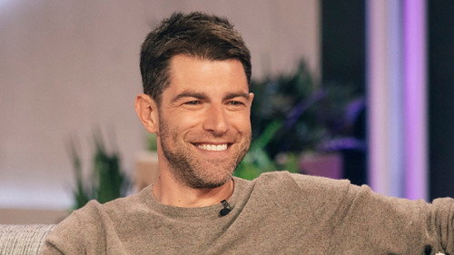 The Kelly Clarkson Show - S3E41: Ed Sheeran, Max Greenfield, Ben Vereen, Ally Maki, Reba McEntire