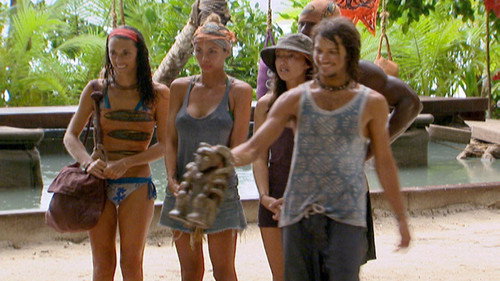Survivor - S16E8: A Lost Puppy Dog