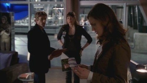 Bones - S1E14: The Man on the Fairway