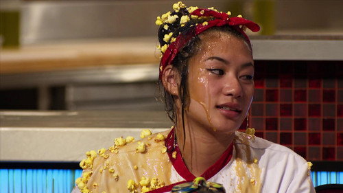 Hell's Kitchen - S20E10: More Than a Sticky Situation