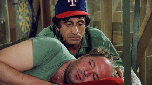 M*A*S*H - S8E9: Mr. and Mrs. Who?