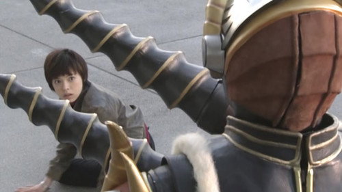 Kamen Rider - S12E42: Room 401