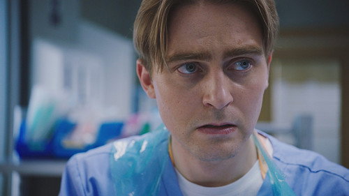 Casualty - S41E1: Sinking Ships - Day 1