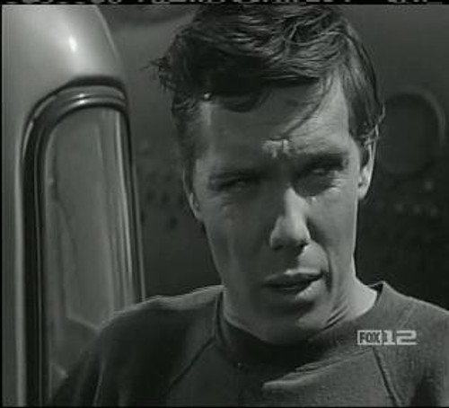 Perry Mason - S7E28: The Case of the Drifting Dropout