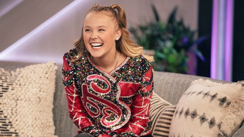 The Kelly Clarkson Show - S3E17: Stanley Tucci, JoJo Siwa, Cristo Fernandez, Chris Young