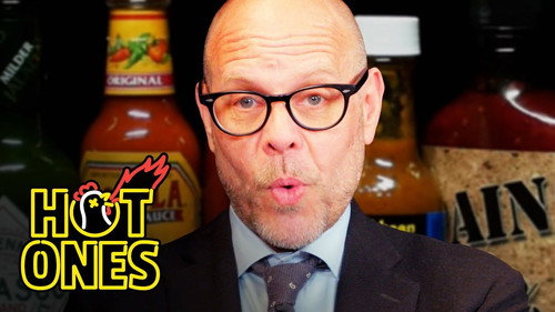 Hot Ones - S5E15: Alton Brown Rigorously Reviews Spicy Wings