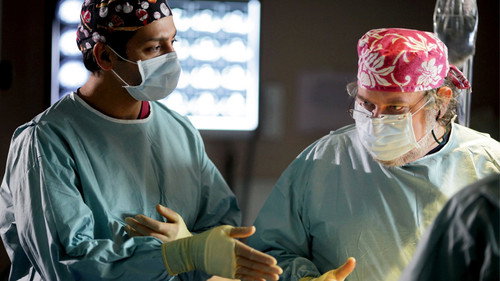 Holby City - S13E52: PS Elliot