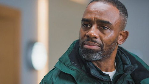 Casualty - S37E32: Once Bitten