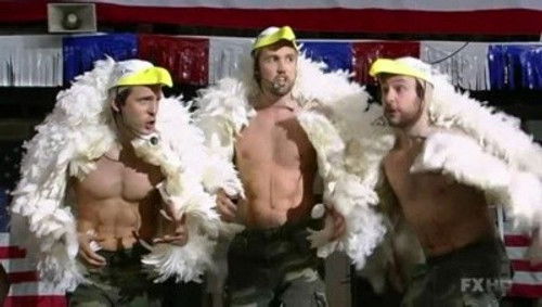 It's Always Sunny in Philadelphia - S5E7: The Gang Wrestles for the Troops