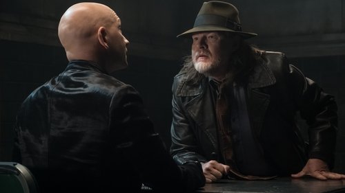 Gotham - S5E9: Legend of Dark Knight: The Trial of Jim Gordon