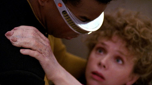 Star Trek: The Next Generation - S4E18: Identity Crisis