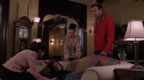 Charmed - S7E16: The Seven Year Witch