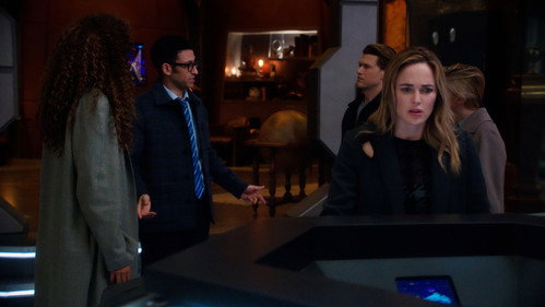 DC's Legends of Tomorrow - S6E15: The Fungus Amongus