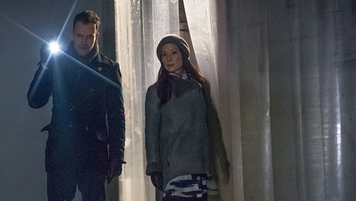 Elementary - S3E17: T-Bone and the Iceman