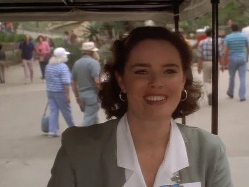 Murder, She Wrote - S11E1: A Nest of Vipers
