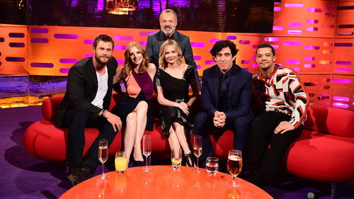The Graham Norton Show - S19E2: Chris Hemsworth, Jessica Chastain, Kirsten Dunst, Stephen Mangan, Raleigh Ritchie