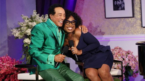 The Jennifer Hudson Show - S2E23: Smokey Robinson