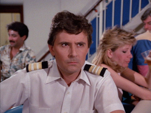 The Love Boat - S9E9: Roommates/Heartbreaker/Out of the Blue