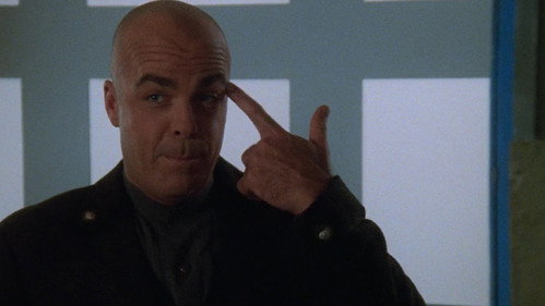 Babylon 5 - S5E3: The Paragon of Animals