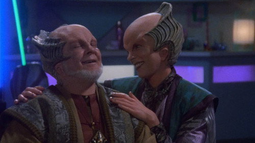 Babylon 5 - S1E18: A Voice in the Wilderness (1)