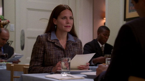 NYPD Blue - S10E7: Das Boots