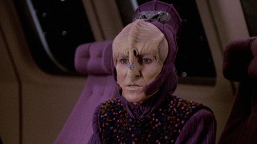 Star Trek: The Next Generation - S4E23: The Host