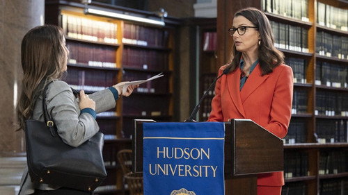 Blue Bloods - S13E16: The Naked Truth