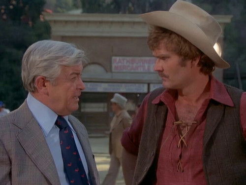 Quincy, M.E. - S3E12: Last of the Dinosaurs