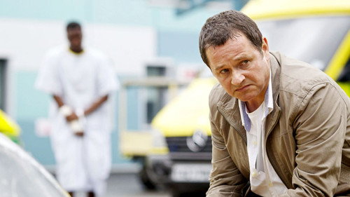 Casualty - S27E6: Evolve or Be Extinct