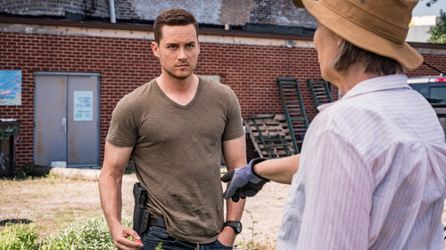 Chicago P.D. - S7E6: False Positive