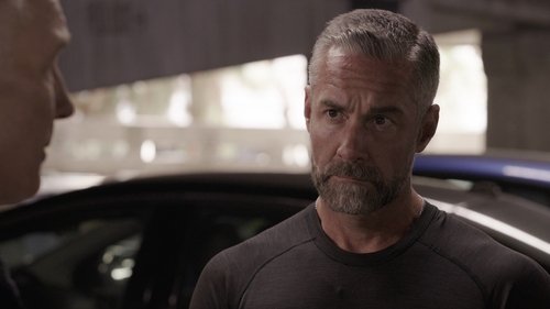 S.W.A.T. - S5E18: Family