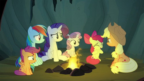 My Little Pony: Friendship Is Magic - S7E16: Campfire Tales