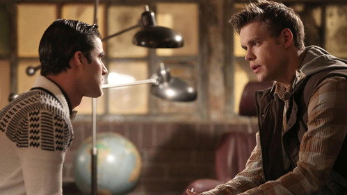 Glee - S5E15: Bash