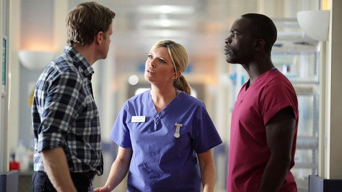 Holby City - S13E38: Out on a Limb