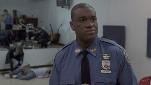 Law & Order - S16E14: Magnet