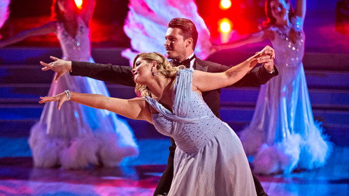 Dancing with the Stars - S25E2: Week 2: Ballroom Night