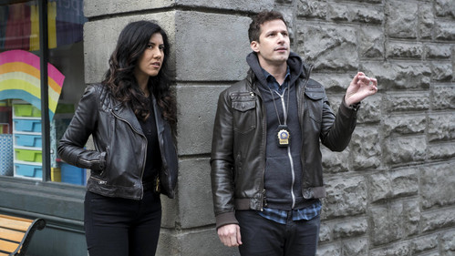 Brooklyn Nine-Nine - S4E18: Chasing Amy