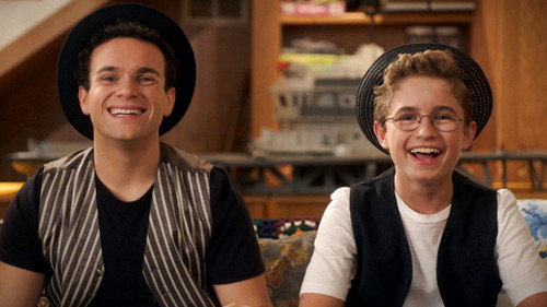 The Goldbergs - S2E10: DannyDonnieJoeJonJordan