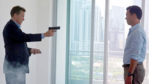 Burn Notice - S4E17: Out of the Fire