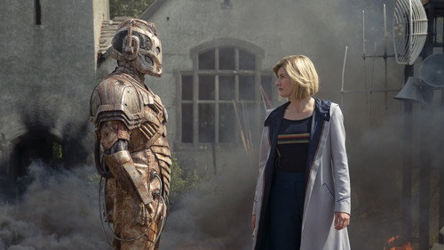 Doctor Who - S12E9: Ascension of the Cybermen (1)