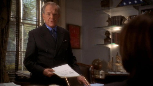 The West Wing - S3E10: H. Con-172