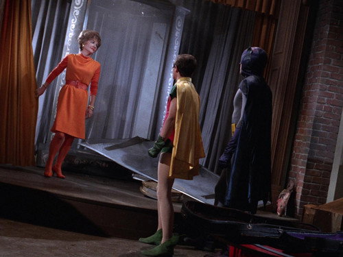 Batman - S1E10: A Death Worse Than Fate