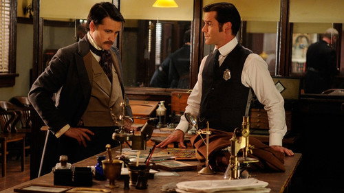 Murdoch Mysteries - S2E2: Snakes and Ladders