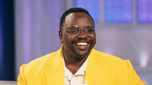 The Kelly Clarkson Show - S3E123: Brian Tyree Henry, Lana Condor, Cole Sprouse, Lisa Ann Walter, Jake Scott
