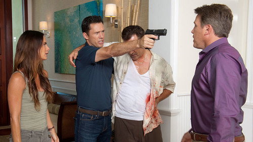 Burn Notice - S6E18: Game Change