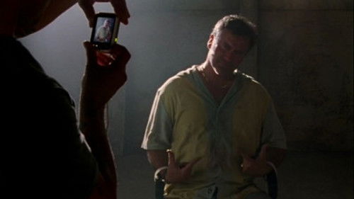 Burn Notice - S1E12: Loose Ends (2)