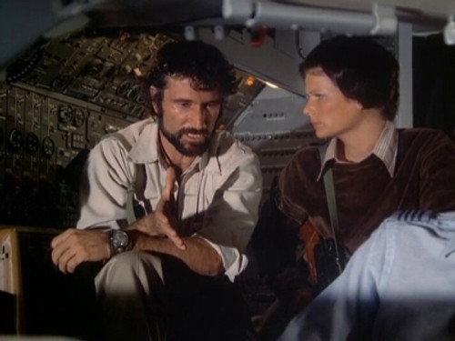 Quincy, M.E. - S3E7: Holding Pattern
