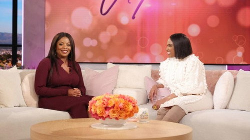 The Jennifer Hudson Show - S1E105: Janelle James, Capt. Sandy Yawn