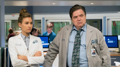 Chicago Med - S2E6: Alternative Medicine